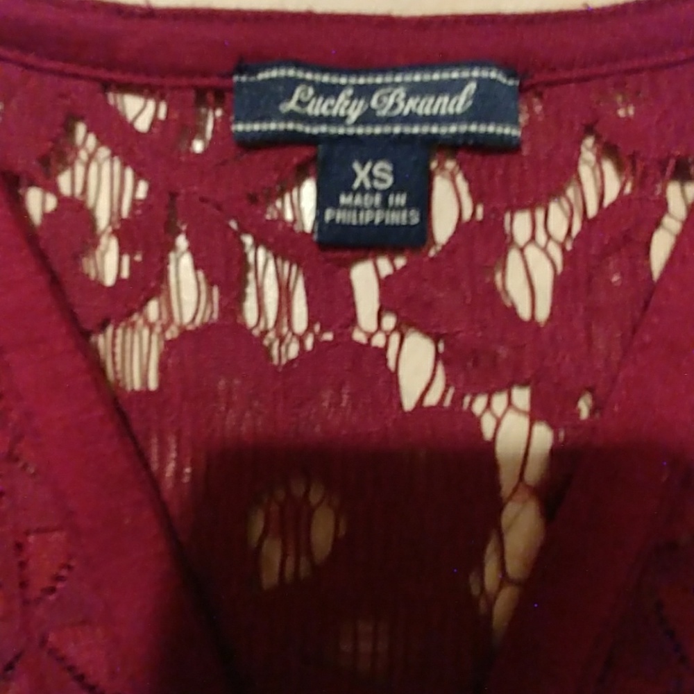 πLucky Brand Wine π·Lace Top - Picture 5 of 5